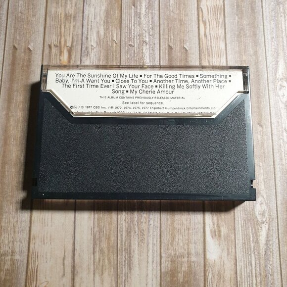 Ultimate Engelbert Humperdinck Epic Stereo Cassette Tape Featuring Classic Hits - Picture 2 of 3